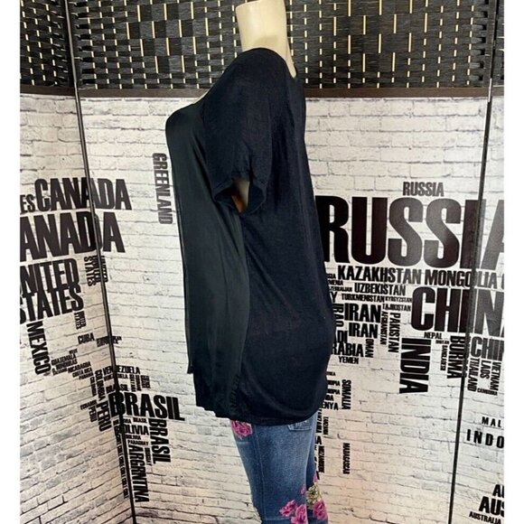 Coldwater Creek L Black Mixed Material Silk Overlay Scoop Neck Short Sleeve Top - Picture 3 of 6